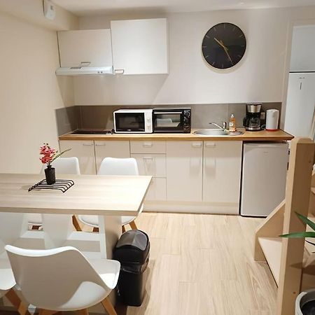 Le Petit Cocon Apartment Pont-l'Eveque  Ngoại thất bức ảnh