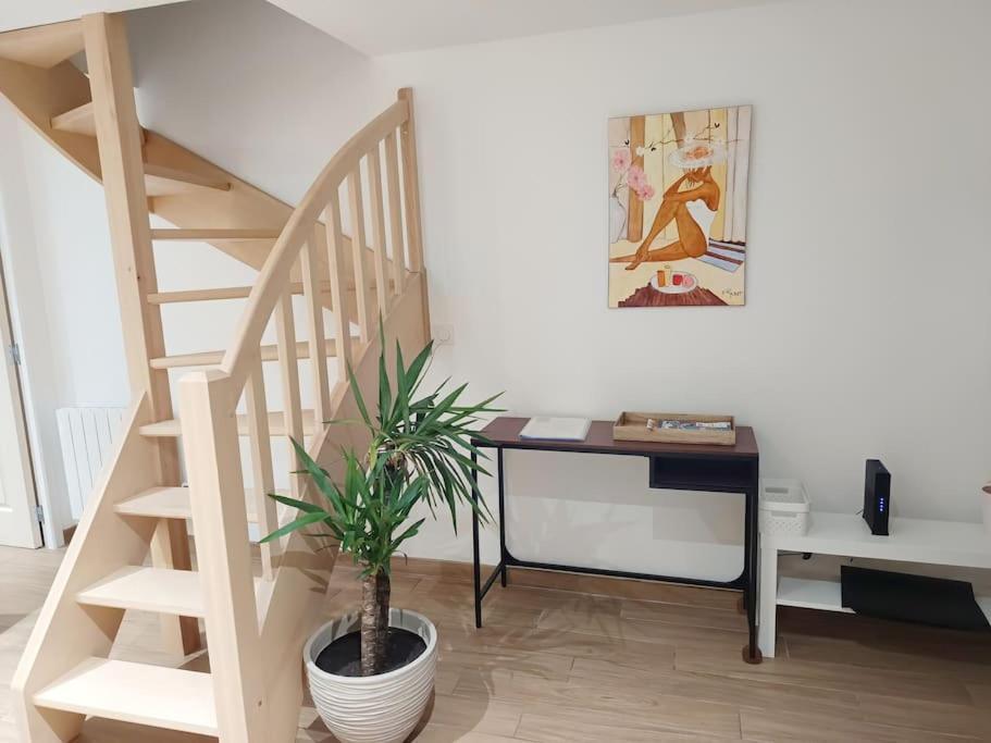 Le Petit Cocon Apartment Pont-l'Eveque  Ngoại thất bức ảnh